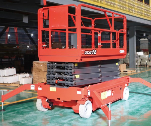 姚安自行走升降机